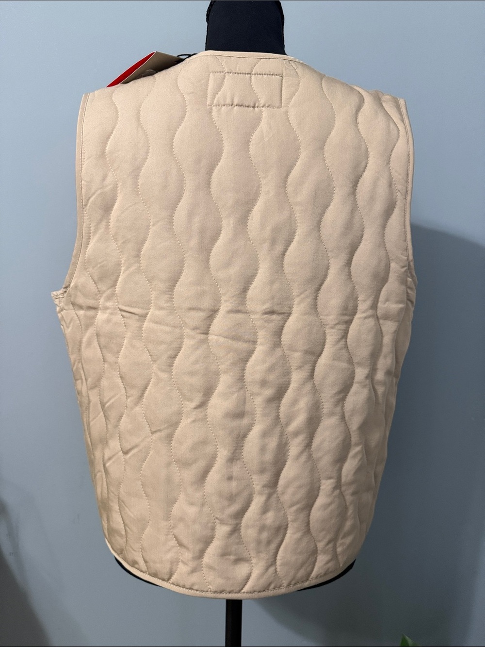 Hunter Quilted Sleeveless Vest in Light Beige - Picture 3 of 4
